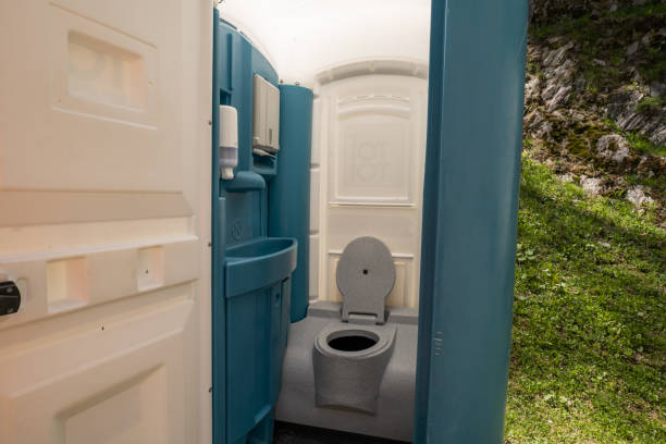 Best Portable restroom trailer rental  in Harlingen, TX